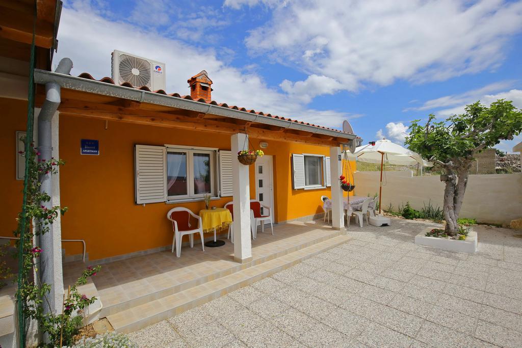 Apartment Marta Ражанац Экстерьер фото
